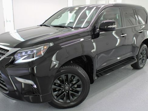 Used 2022 Lexus GX 460 Premium w/ Premium Package image 13