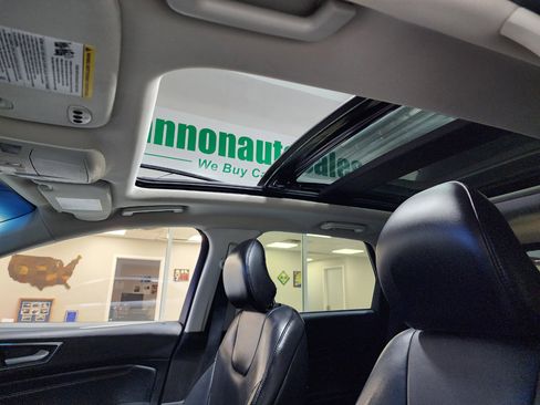 Used 2017 Ford Edge Titanium w/ Equipment Group 302A image 40