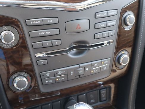 Used 2017 Nissan Armada SL w/ Moonroof Package RWD image 25