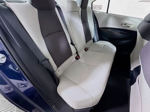 Certified 2020 Toyota Corolla LE image 28