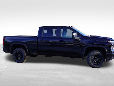 New 2026 Chevrolet Silverado 2500 LT w/ Trail Boss Package image 2