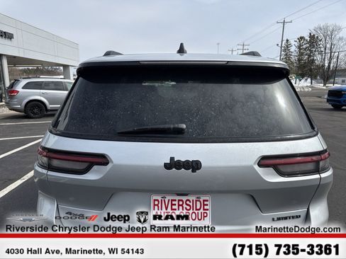New 2025 Jeep Grand Cherokee L Limited w/ Black Appearance Package AWD/4WD image 8