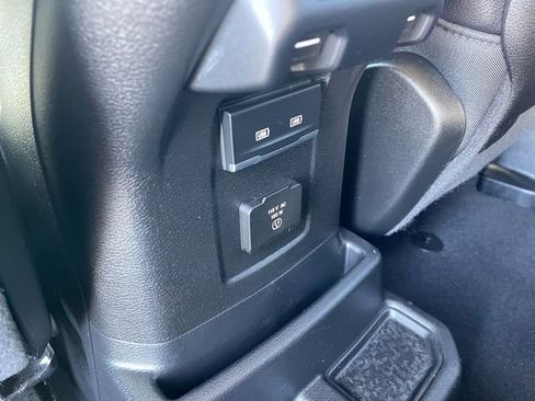 Used 2021 Jeep Wrangler Unlimited Rubicon 4xe w/ Cold Weather Group AWD/4WD image 18