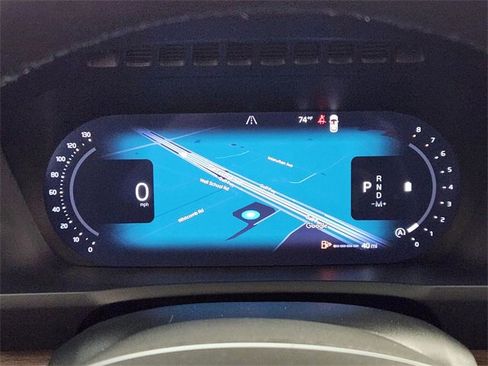 New 2026 Volvo XC90 B6 Plus w/ Protection Package Premier image 16