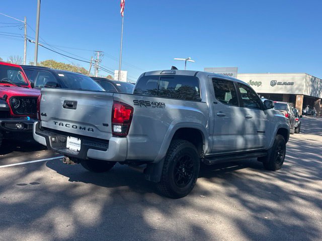 Used 2020 Toyota Tacoma SR5 w/ Technology Package AWD/4WD image 16