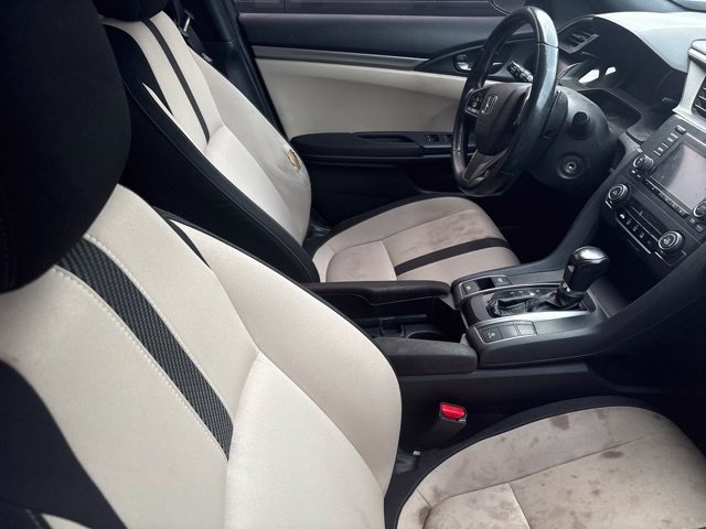 Used 2018 Honda Civic Sport image 7