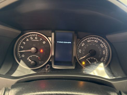 Used 2023 Toyota Tacoma TRD Sport image 36