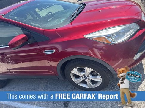 Used 2016 Ford Escape SE FWD image 2
