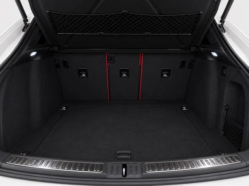 Used 2018 Porsche Macan Sport Edition AWD/4WD image 22