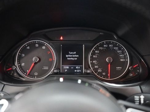 Used 2017 Audi Q5 2.0T Premium Plus w/ Technology Package image 23