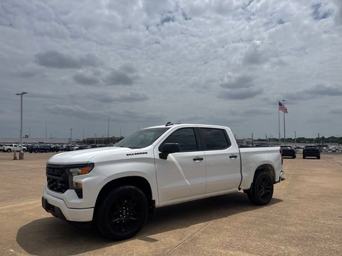 Used 2023 Chevrolet Silverado 1500 Custom RWD image 10