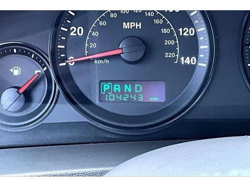 Used 2005 Jeep Grand Cherokee Laredo AWD/4WD image 22
