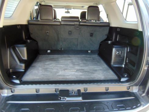 Used 2015 Toyota 4Runner SR5 Premium image 49