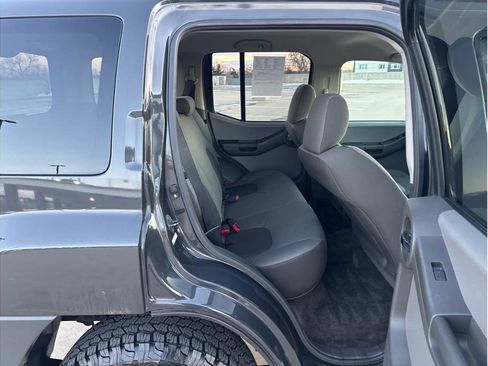 Used 2010 Nissan Xterra S image 11