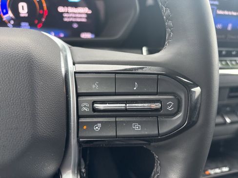 Certified 2025 Chevrolet Colorado Trail Boss image 18