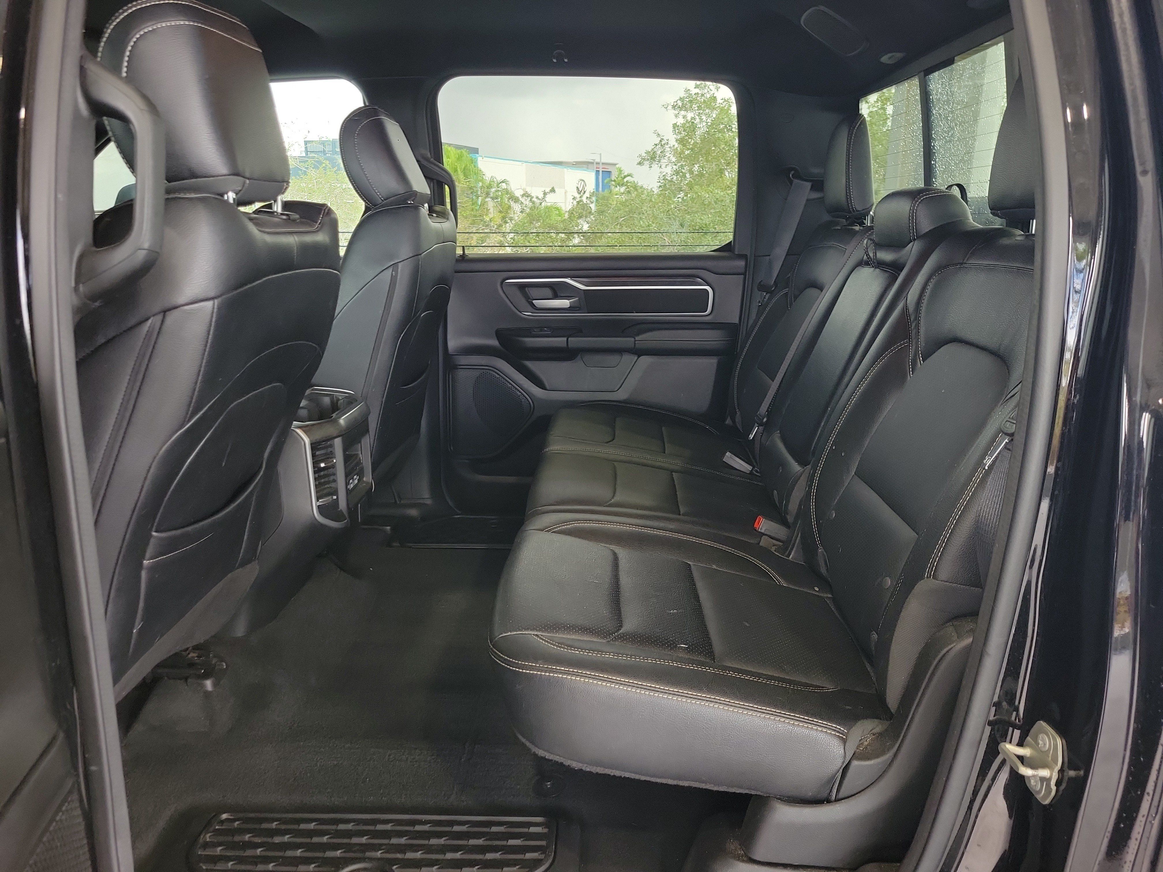 Used 2023 RAM 1500 Big Horn AWD/4WD image 9
