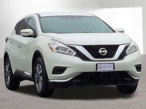 Used 2017 Nissan Murano S w/ Navigation Package AWD/4WD image 3