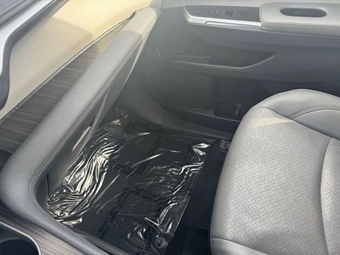 Certified 2023 Toyota Sienna Limited image 26