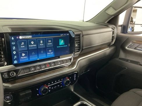 Used 2025 Chevrolet Silverado 1500 LT w/ Max Trailering Package AWD/4WD image 15