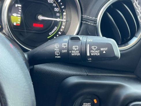 Used 2023 Jeep Wrangler Unlimited Sahara w/ Cold Weather Group AWD/4WD image 22