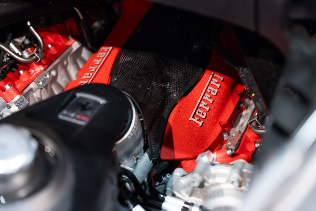 Certified 2022 Ferrari SF90 Spider AWD/4WD image 24