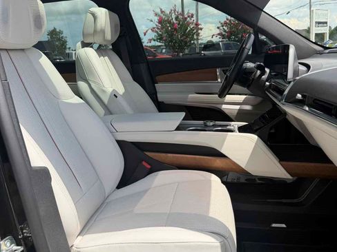 Used 2026 Cadillac Vistiq Sport w/ LPO, Floor Liner Package AWD/4WD image 31