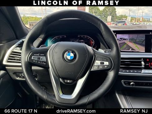 Used 2022 BMW X5 xDrive40i w/ Premium Package AWD/4WD image 26