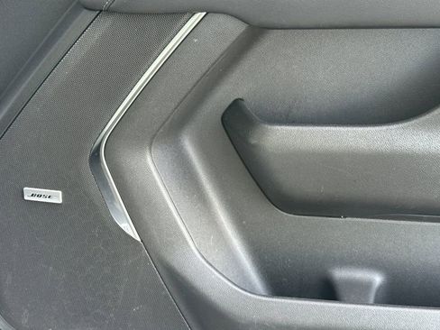 Used 2024 Chevrolet Suburban LT image 29