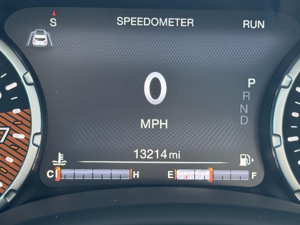 Used 2023 Jeep Renegade Trailhawk w/ Sun/Sound Group AWD/4WD image 18