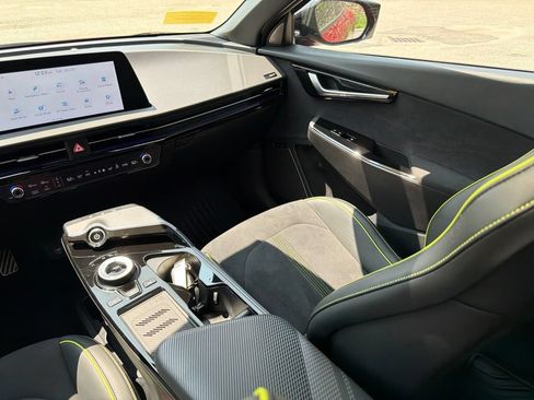 Certified 2023 Kia EV6 GT AWD/4WD image 29