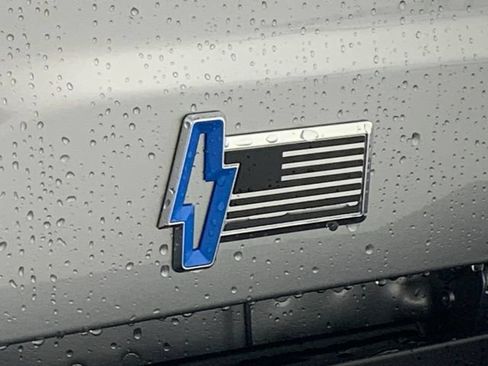 Used 2025 Ford F150 Lightning Flash AWD/4WD image 14