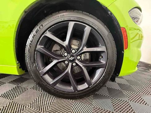 Used 2019 Dodge Charger SXT w/ Blacktop Package RWD image 45
