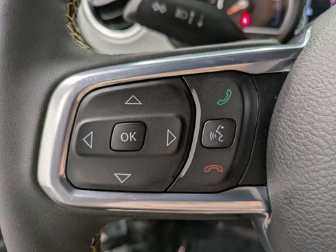 Used 2024 Jeep Wrangler Sahara image 16