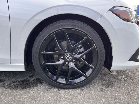 Used 2023 Honda Civic Sport image 21