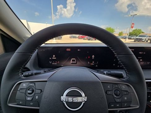 New 2026 Nissan Sentra SV FWD image 25