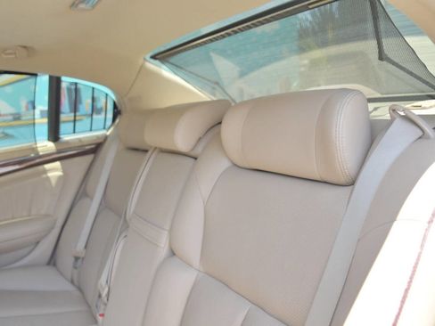 Used 2005 INFINITI Q45 w/ (P01) Premium Pkg image 12