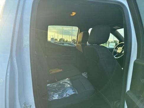 Used 2026 Chevrolet Colorado W/T w/ Advanced Trailering Package AWD/4WD image 16