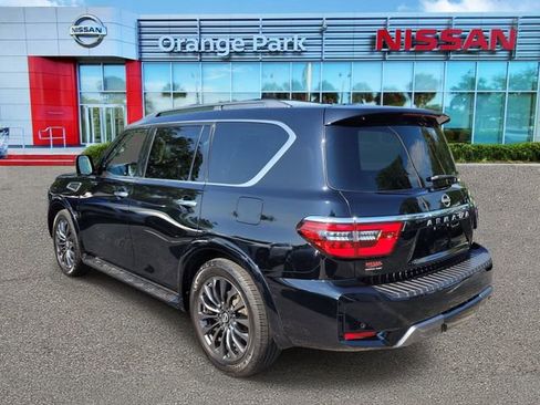 Used 2023 Nissan Armada Platinum w/ Captain's Chairs Package AWD/4WD image 3