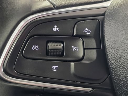 Used 2025 Buick Encore GX Preferred FWD image 30