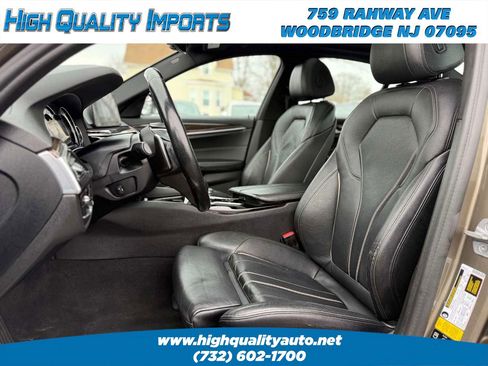 Used 2017 BMW 530i xDrive AWD/4WD image 13