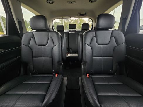 Used 2021 Kia Telluride EX w/ EX Premium Package image 31