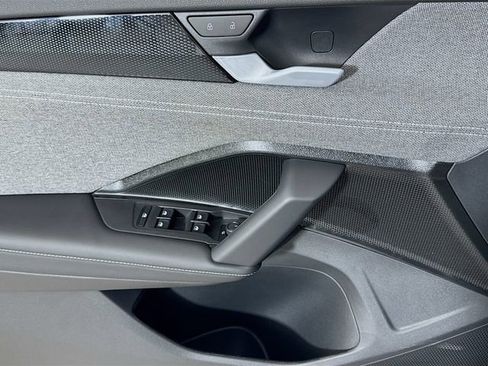 New 2026 Volkswagen Tiguan S image 15