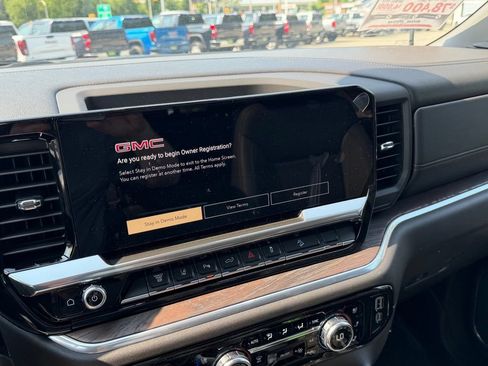 New 2025 GMC Sierra 2500 SLT w/ SLT Premium Package AWD/4WD image 25