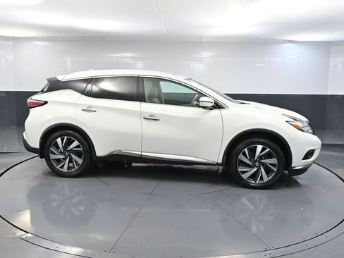 Used 2017 Nissan Murano Platinum image 3