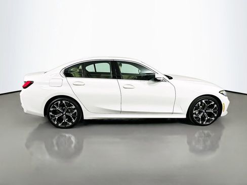 Used 2025 BMW 330i Sedan w/ Convenience Package image 4