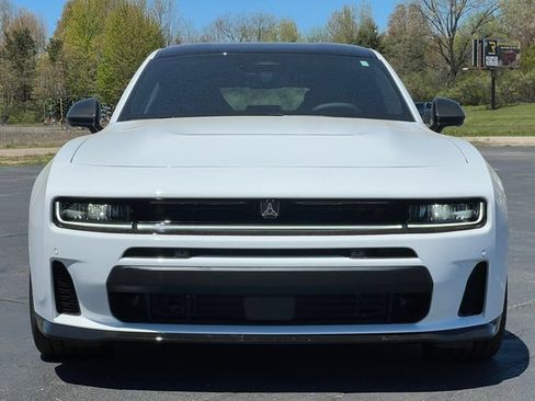 Used 2026 Dodge Charger Scat Pack AWD/4WD image 39