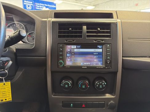 Used 2012 Jeep Liberty Sport w/ Popular Equipment Group RWD image 9