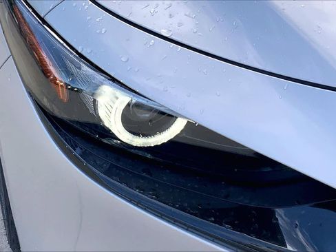 New 2026 MAZDA MAZDA3 2.5 S Hatchback w/ Premium Pkg image 13