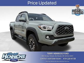 Used 2022 Toyota Tacoma TRD Off-Road w/ Black Out Package (TMS) AWD/4WD 360° Tour
