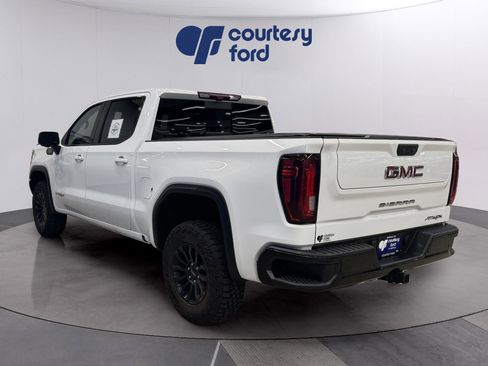 Used 2023 GMC Sierra 1500 AT4X image 5